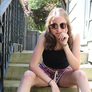 Meet your Posher, Sarah